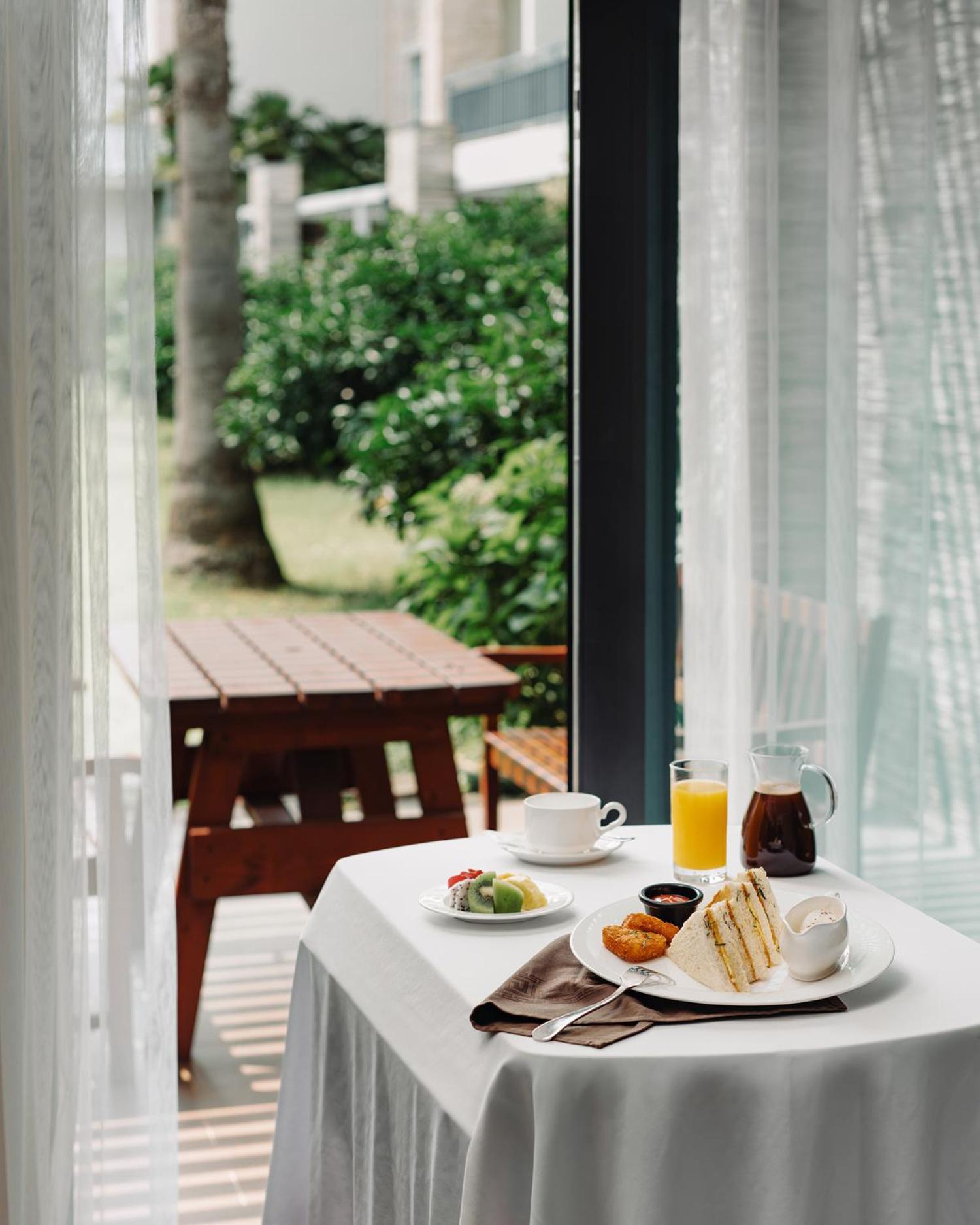 The Suites Hotel Jeju Seogwipo Exterior foto
