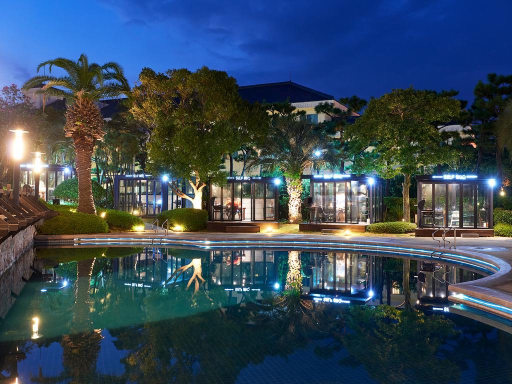 The Suites Hotel Jeju Seogwipo Exterior foto