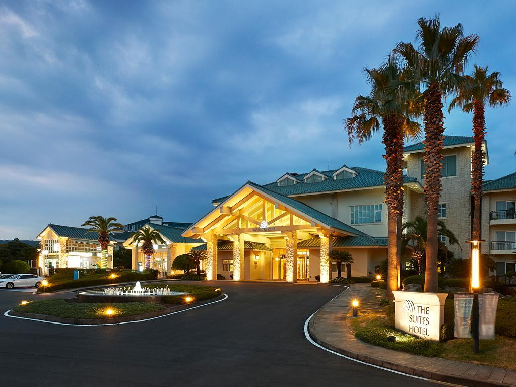 The Suites Hotel Jeju Seogwipo Exterior foto